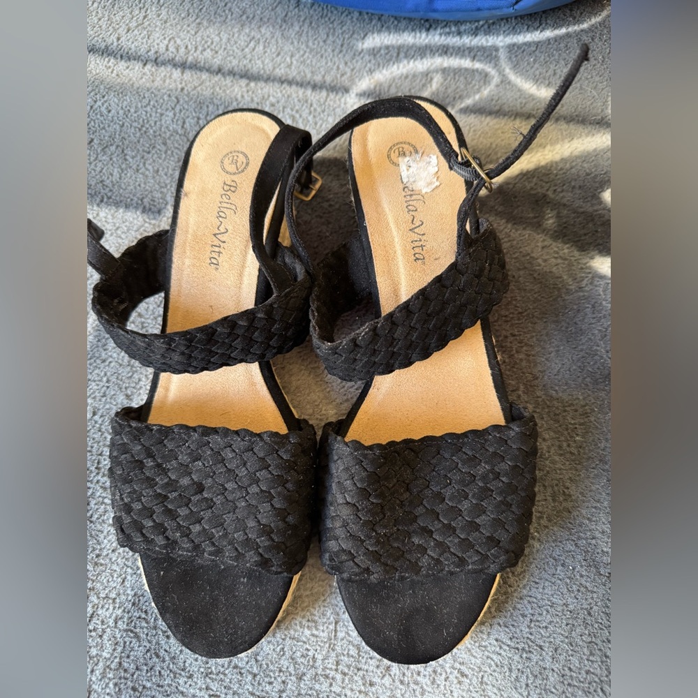 Bella Vita Black Woven Wedges
